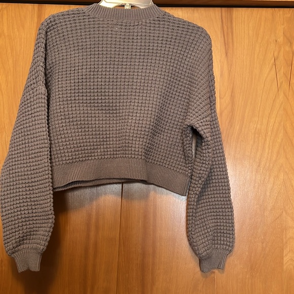 Hollister Easy Waffle Cropped Taupe Brown Knit Sweater Size Small - Picture 4 of 6